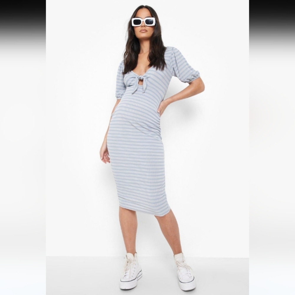 NWOT Boohoo maternity Striped Blue Nursing Dress Size 10